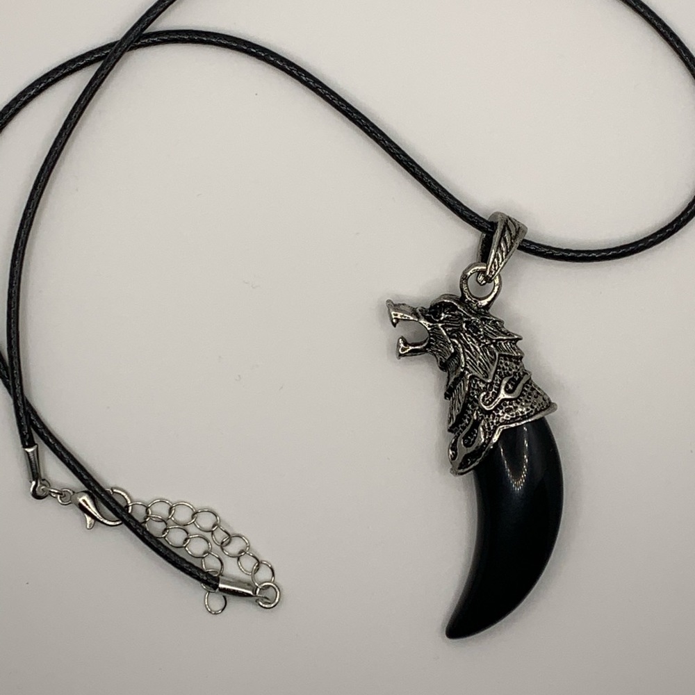 Wolf Tooth Pendant Mens Crystal Necklace Obsidian Necklace Gift for Boyfriend - Picture 3 of 3